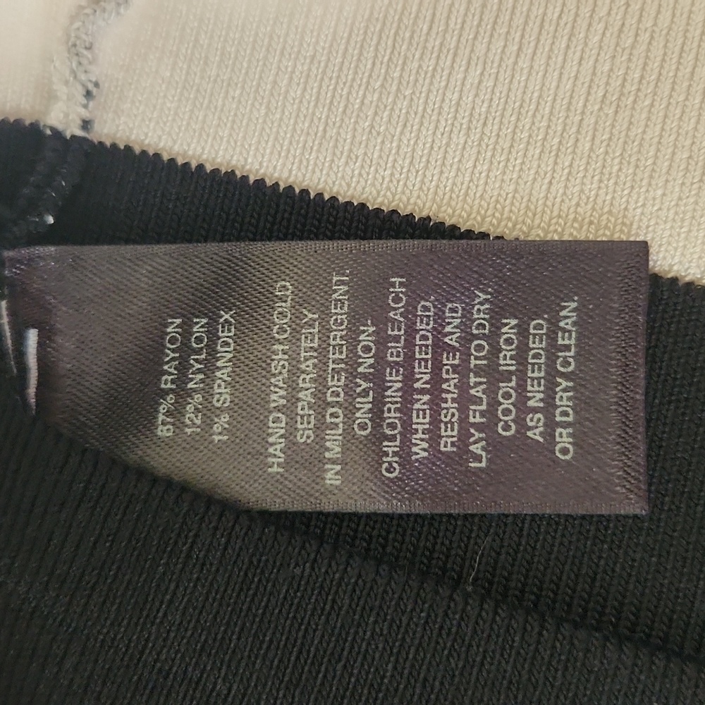 White House Black Market Black White Stripe XXS EUC Top - Picture 6 of 14